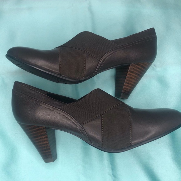 David Tate Brown Heels - Picture 2 of 3